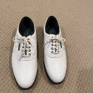 FOOTJOY Stylish White Woman’s Golf Shoes. Size 7.5